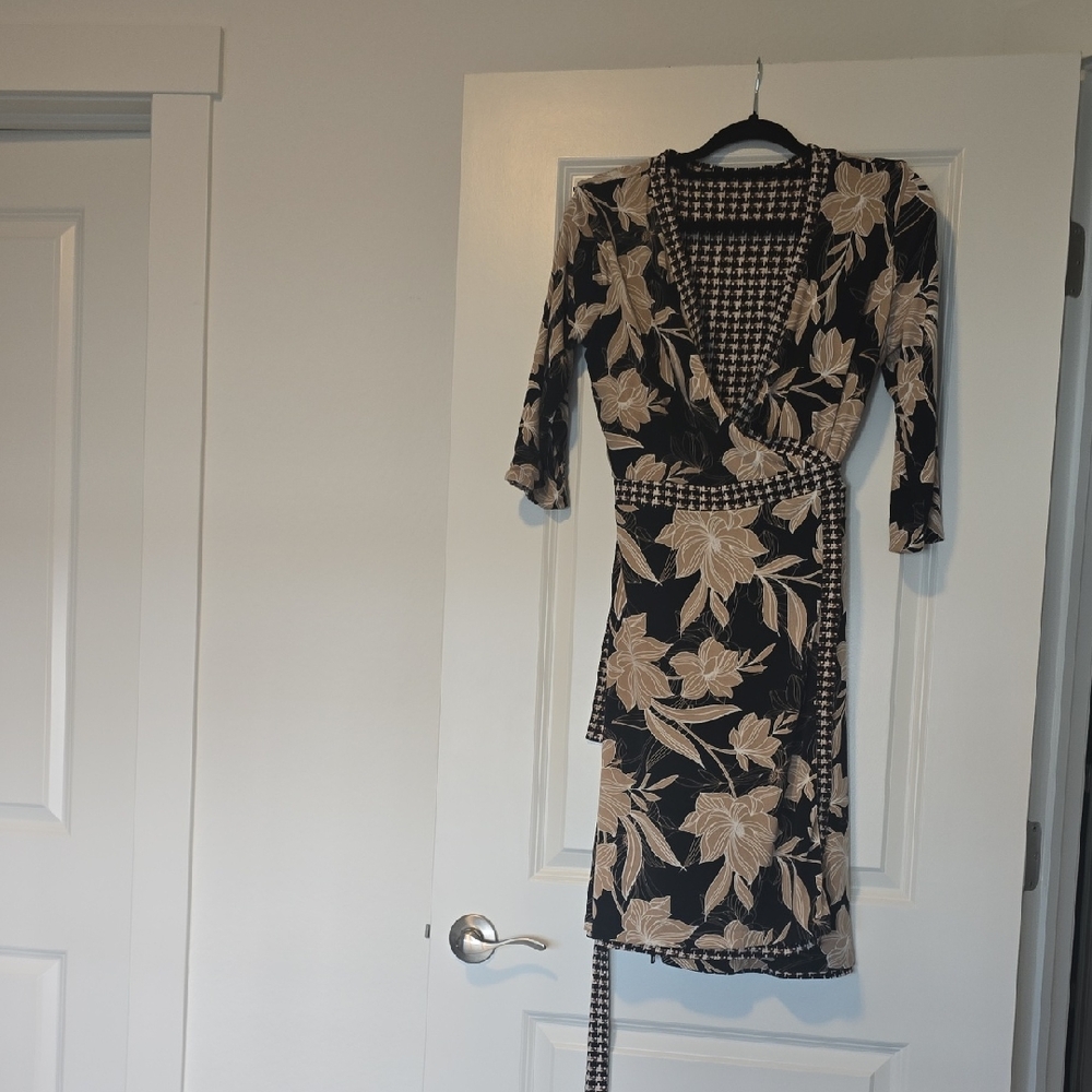 Floral Reversable Wrap Dress with Beige and Black Pattern